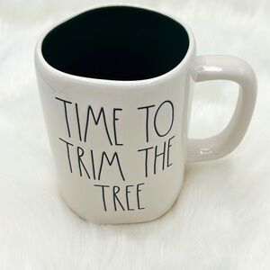 RAE DUNN MUG - TIME TO TRIM THE TREE